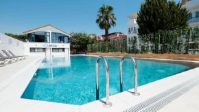 Asilla Hotel